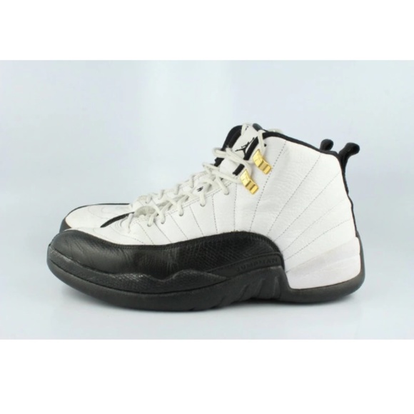 2012 JORDAN RETRO 12 TAXI 9.5 (USED) - Picture 3 of 6